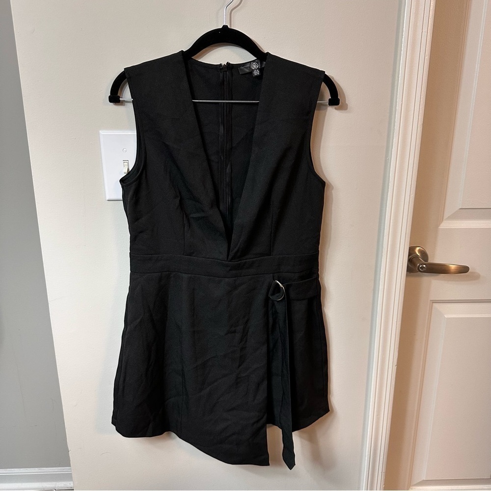 Missguided Black Skort in Size 10